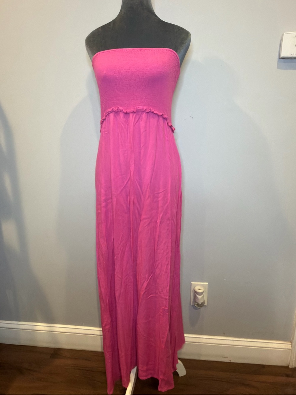 Forever 21 Bright Pink Strapless Maxi Dress